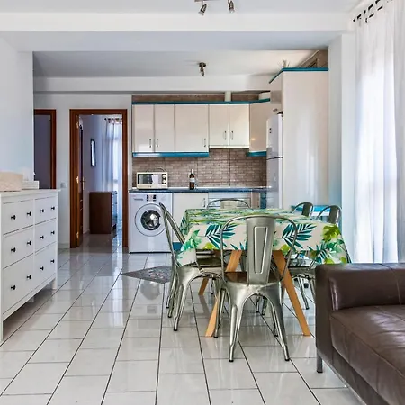 Ocean Breeze Cotillo